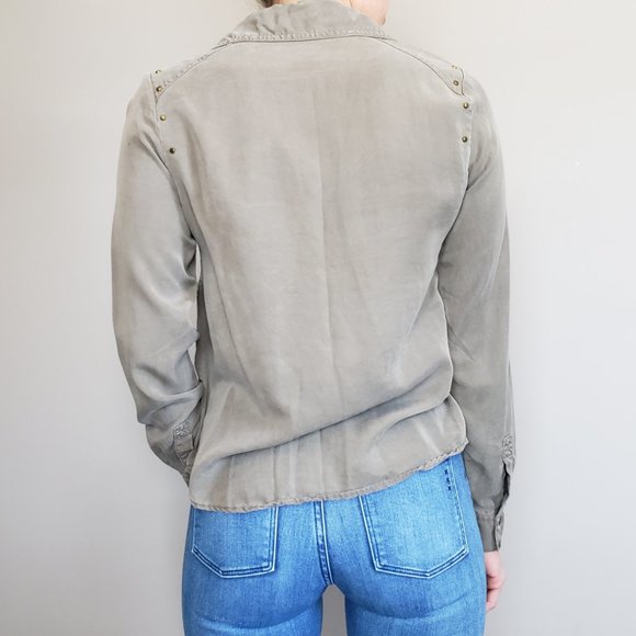 F21 Army Green Button Down Shirt - Picture 3 of 8